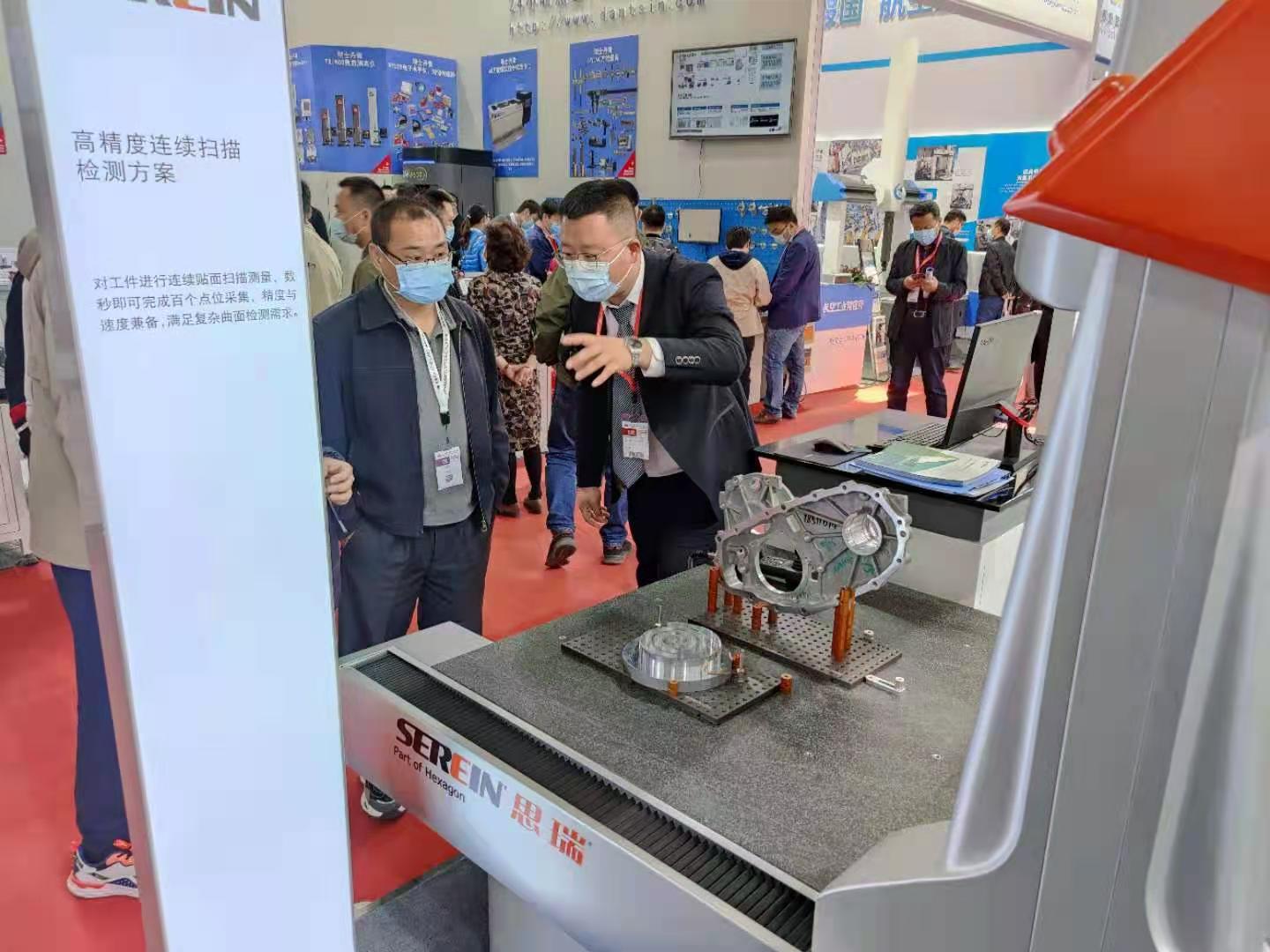 多年持續熱銷的經典三坐標測量機——思瑞CROMA(圖1) 多年持續熱銷的經典三坐標測量機——思瑞CROMA(圖1)